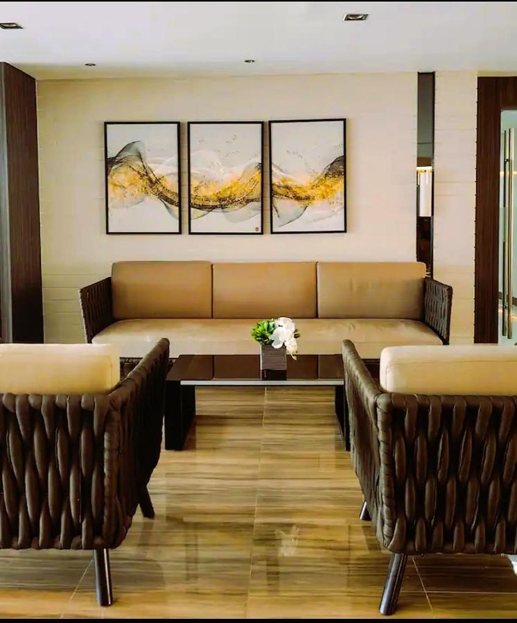 Air Residences Condominium Deluxe 마닐라 외부 사진
