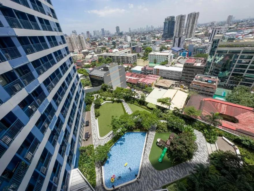 Air Residences Condominium Deluxe 마닐라 외부 사진